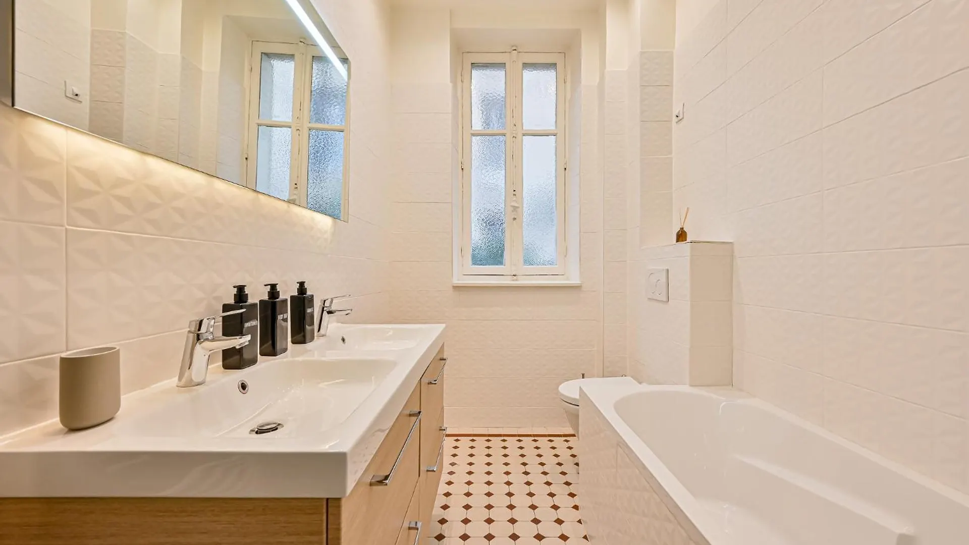 Magnifique Appartement De Luxe & Familia - Paris 16 France