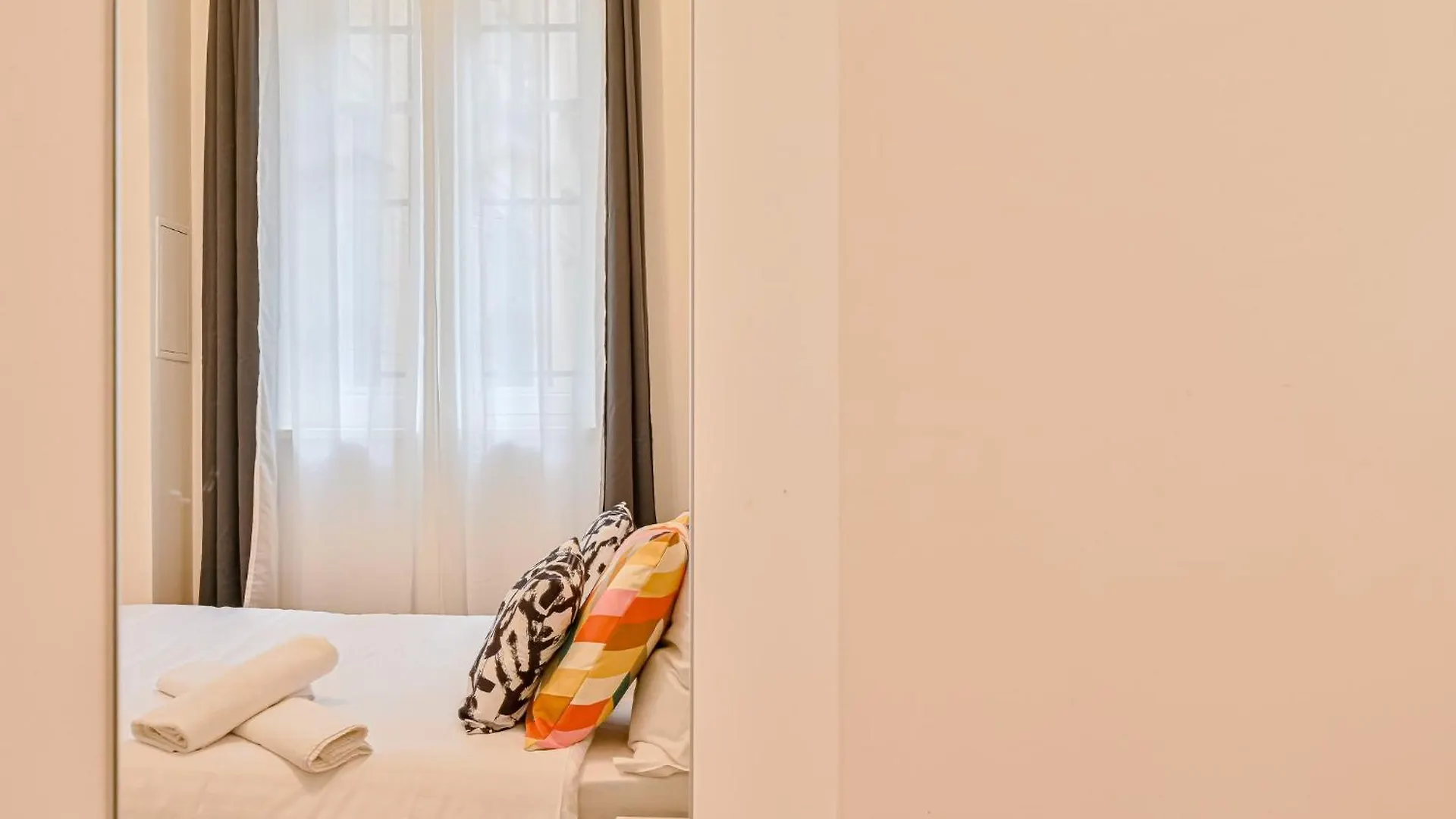 Magnifique Appartement De Luxe & Familia - Paris 16 Apartment